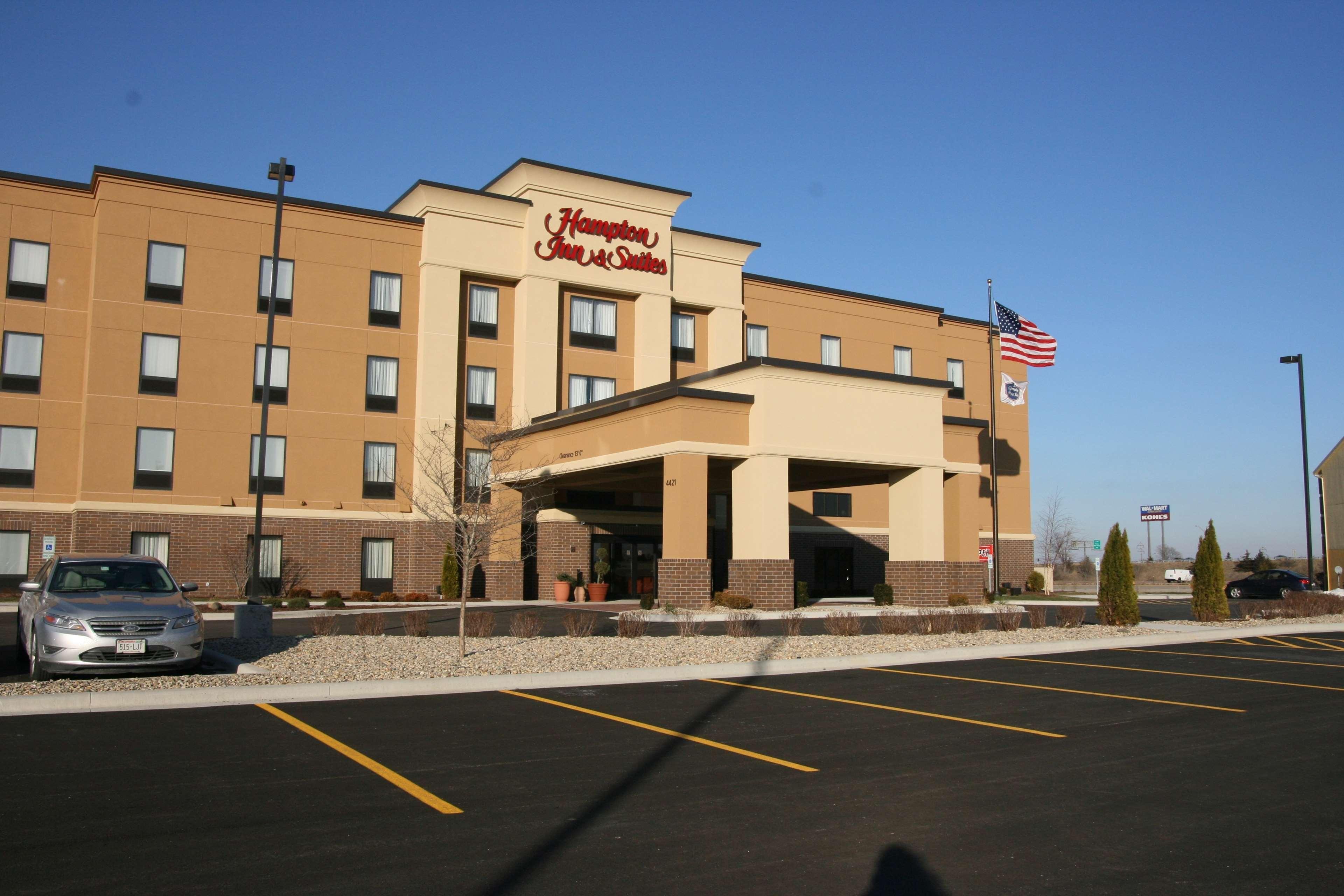Hampton Inn And Suites Peru Exterior foto
