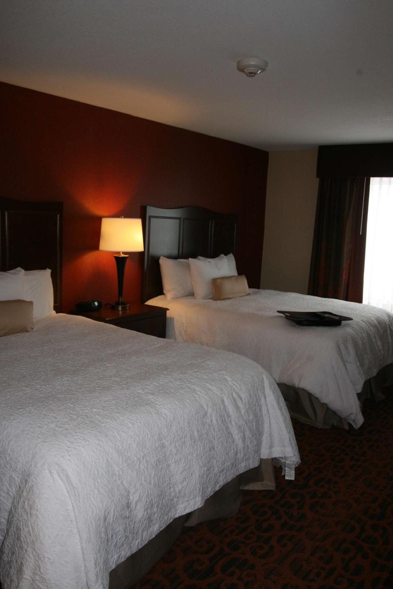 Hampton Inn And Suites Peru Exterior foto